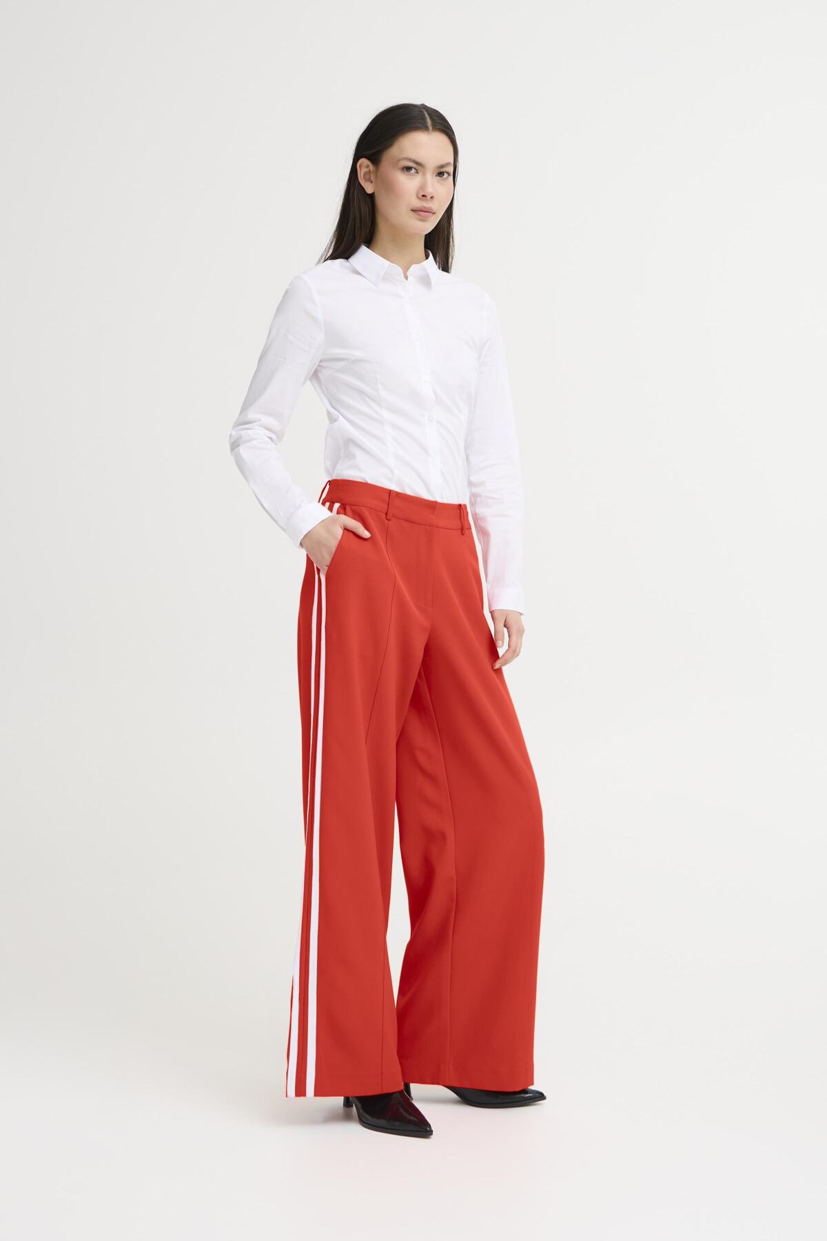 Folavi Fiery Red Pant by ICHI