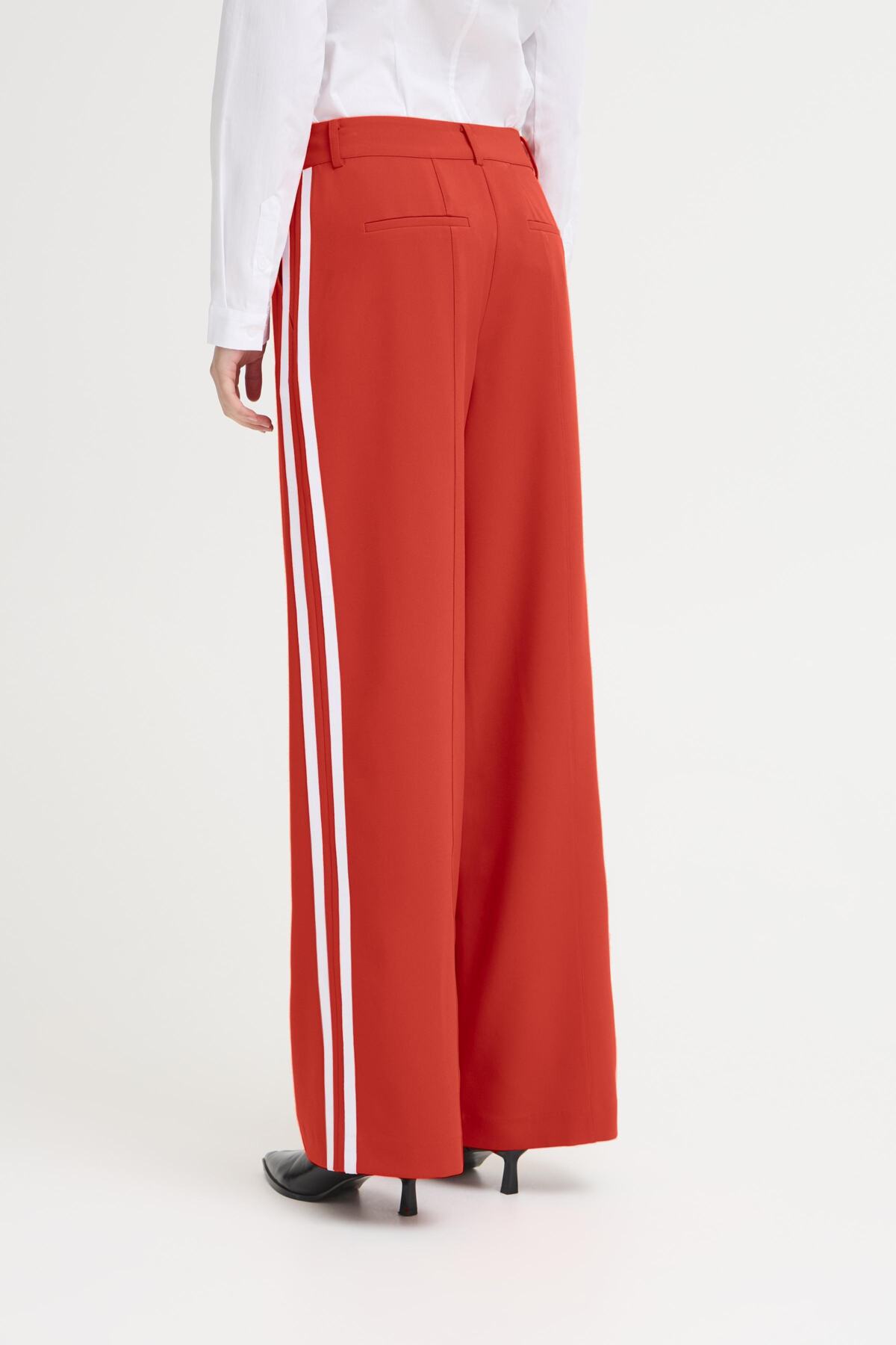 Folavi Fiery Red Pant by ICHI