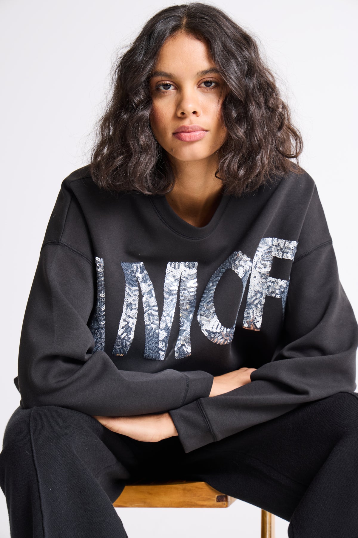 Kelicia Amor Sequin Sweatshirt by ICHI