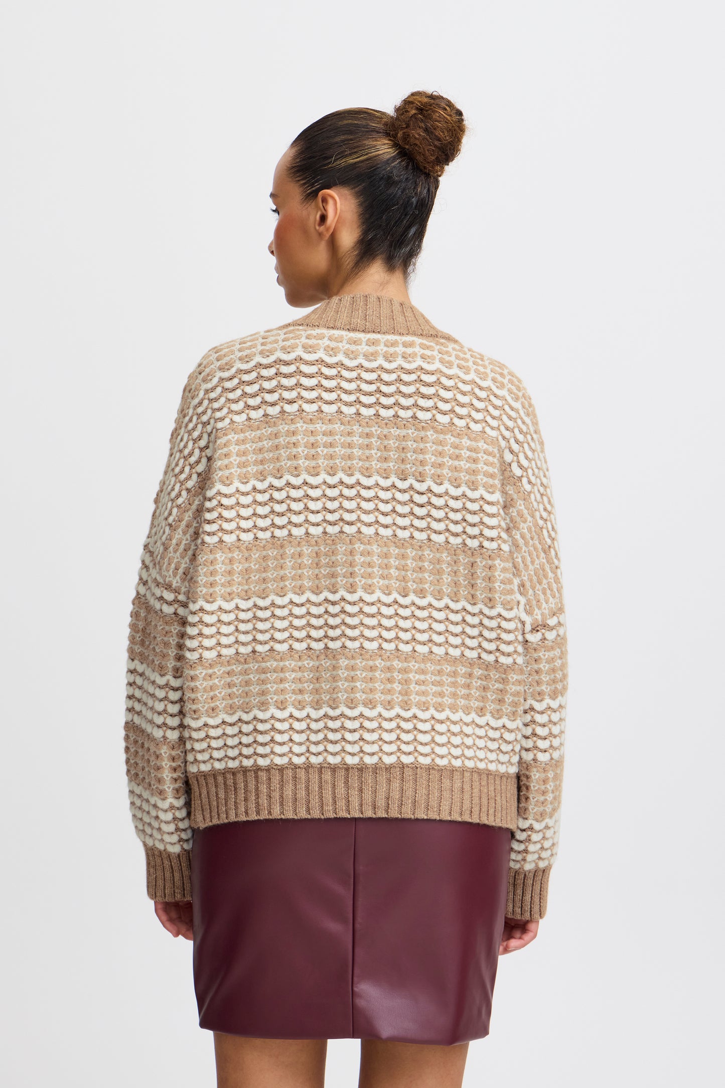 Ambis Nomad Cardigan by ICHI