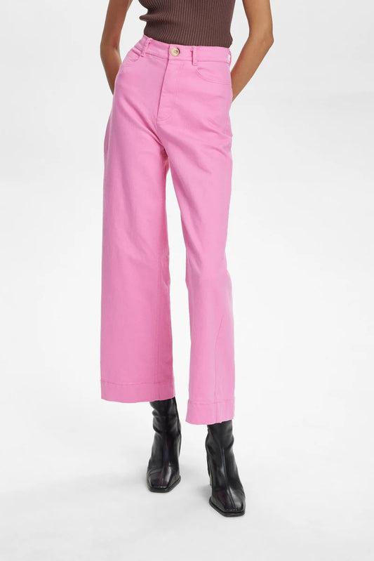 Lulu Pink Cosmos Cropped Jeans by Numph