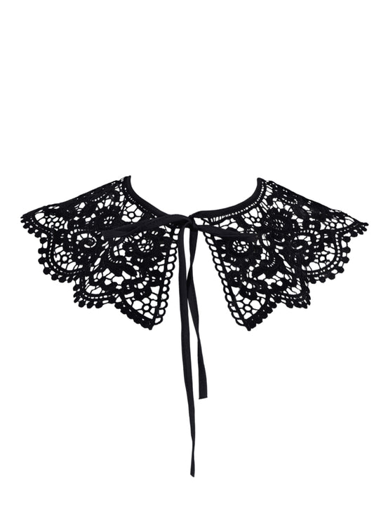 Black Colour Lilly Lace Collar Black
