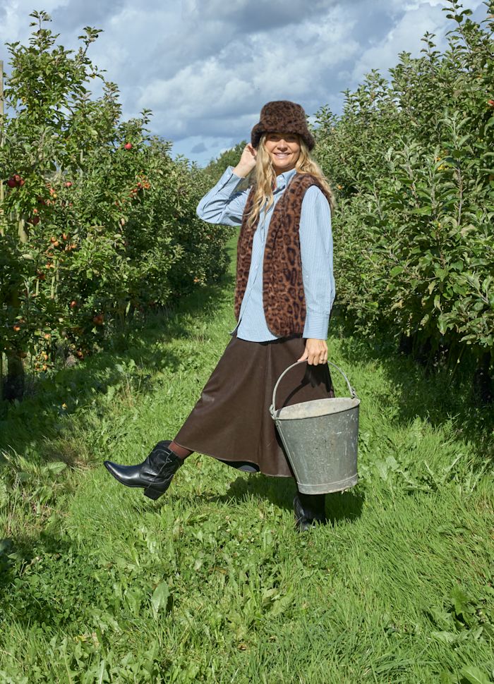 Shanti Leopard Faux Fur Vest by Black Colour