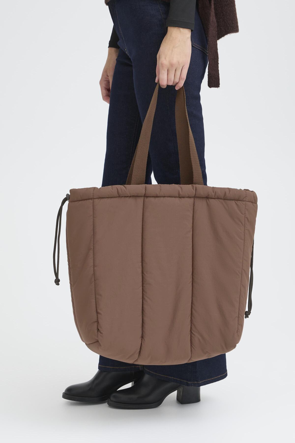 Michelle Coffee Bean Bag by ICHI