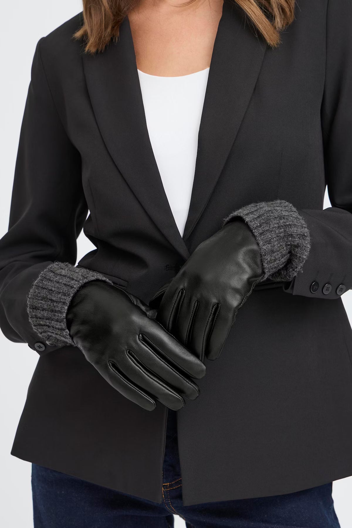 IAMYRNA Leather Gloves by ICHI