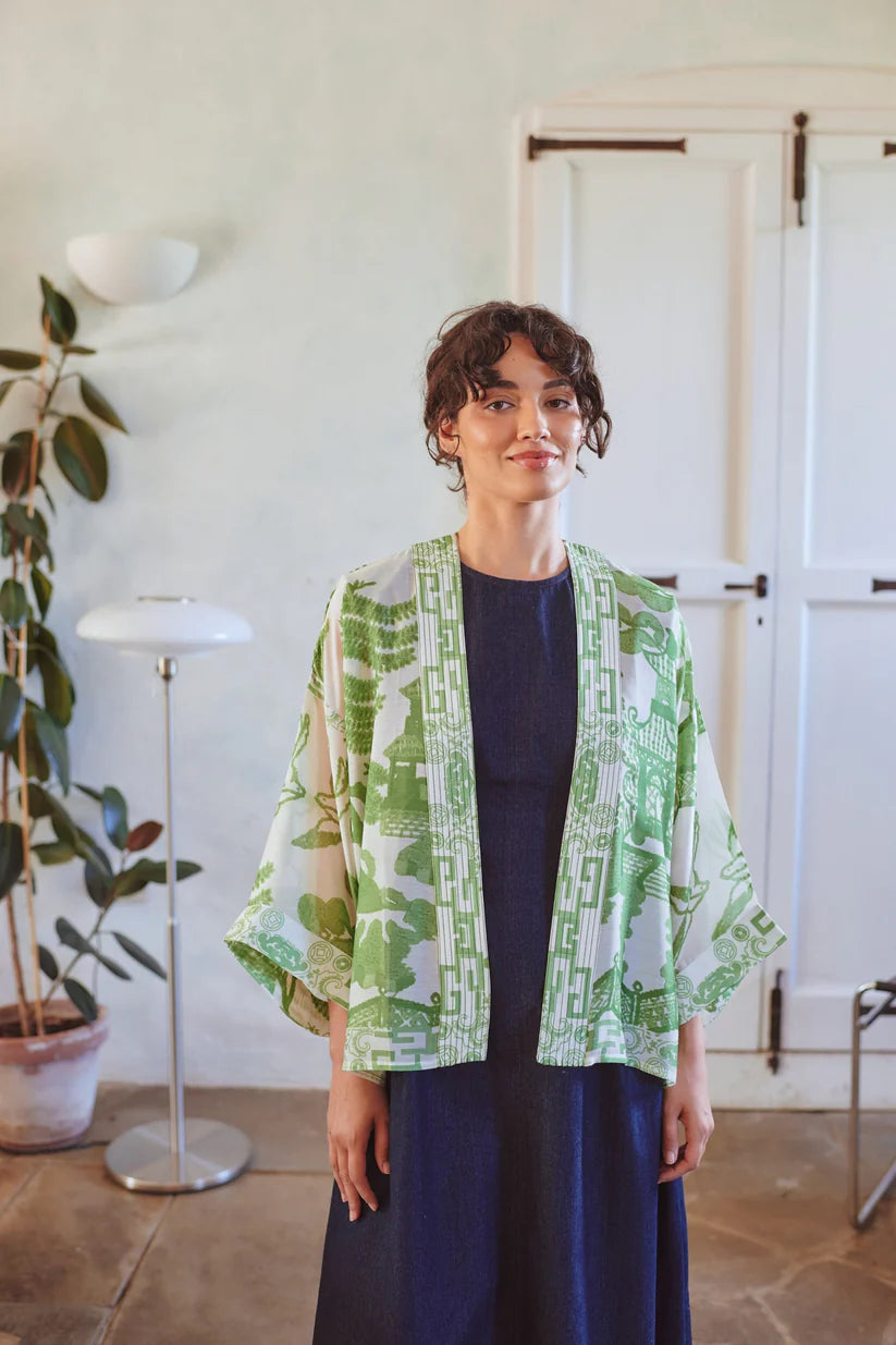 One Hundred Stars Green Giant Willow Kimono
